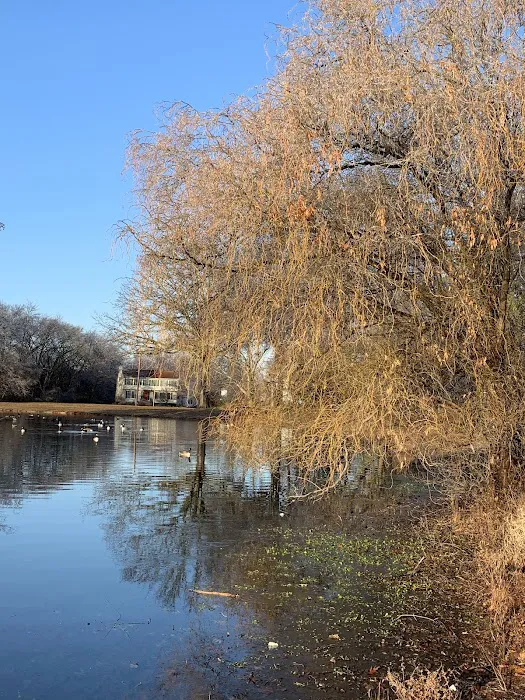 Crystal Lake Park Picture 10