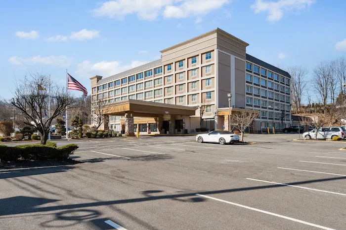 Executive Inn - Fort Lee Picture 3