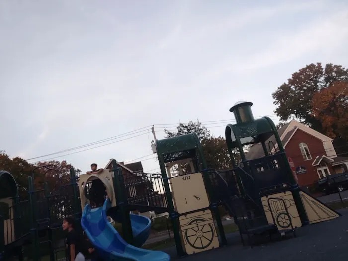 Sparkill Memorial Park Picture 6