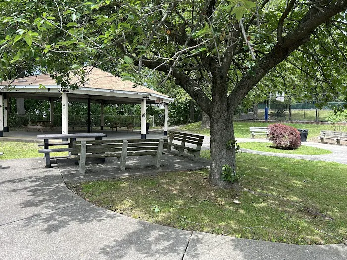 Pocantico Park Picture 6