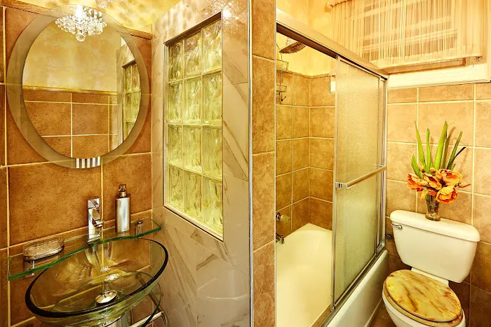 The International Cozy Inn Picture 4