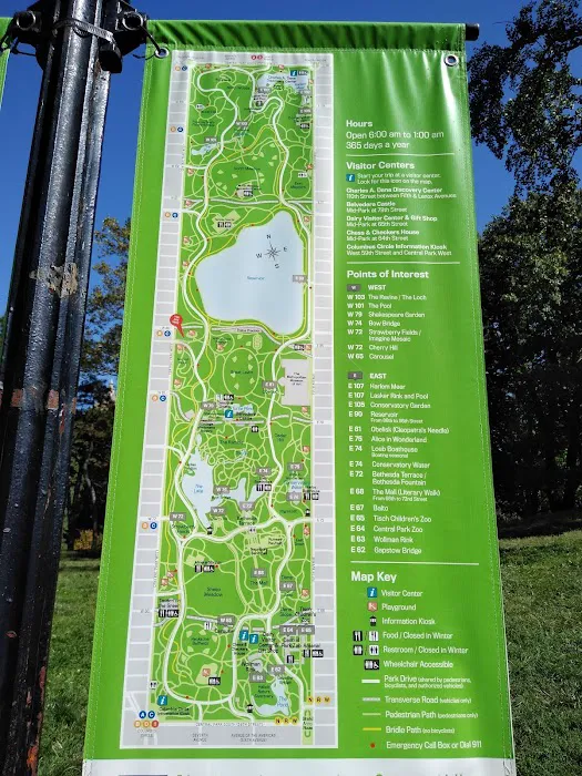 Arthur Ross Pinetum Picture 2