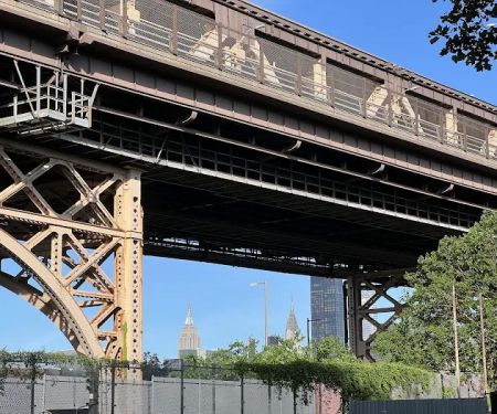 Queensbridge