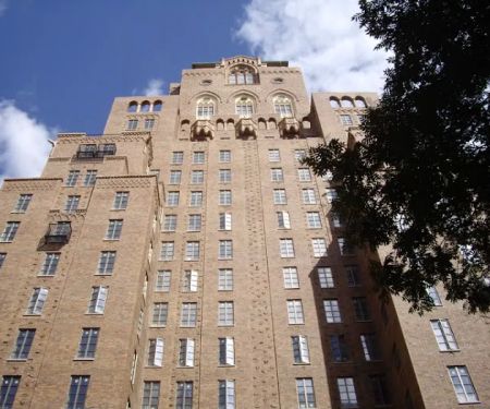 Barbizon Hotel