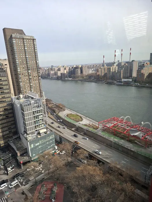 Queensboro Oval Picture 4