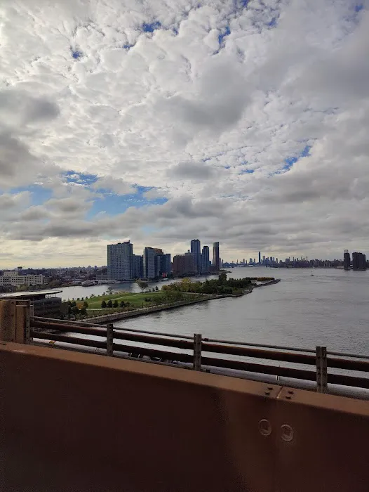 Queensboro Oval Picture 6