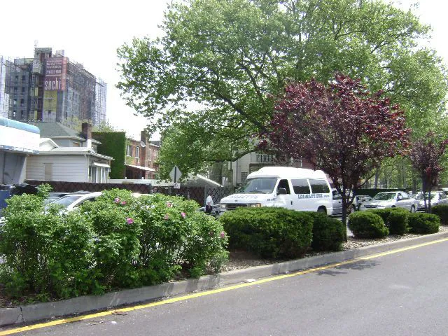 Guider Mall Picture 2