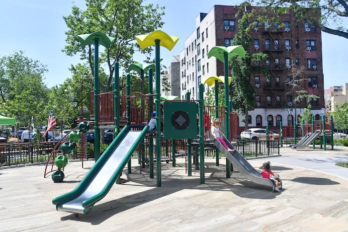 Babi Yar Triangle Playground Picture 1