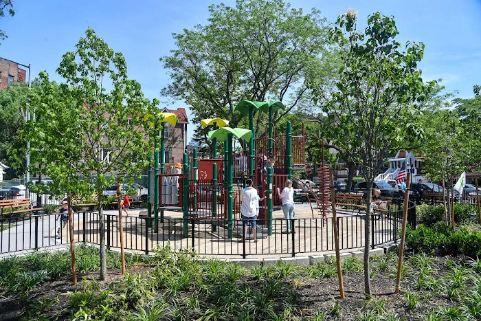 Babi Yar Triangle Playground Picture 7