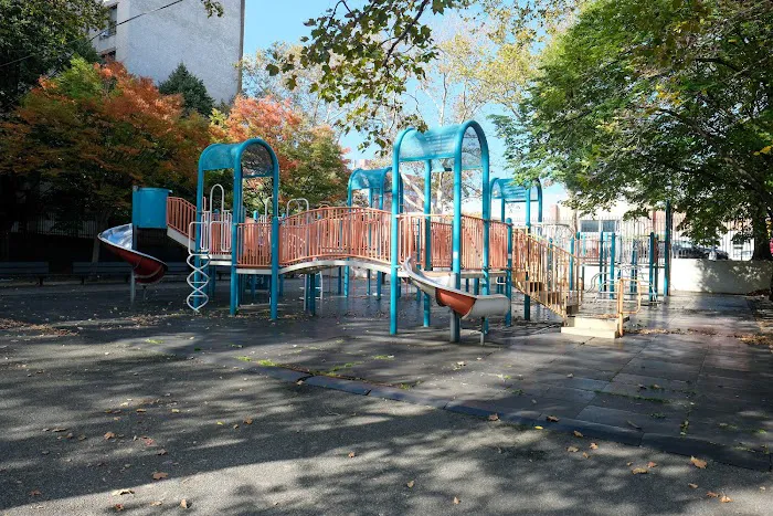 Marc And Jason's Playground Picture 8