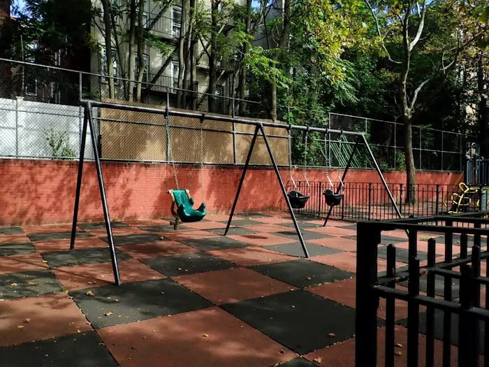 Dodger Playground Picture 9