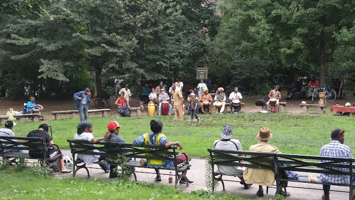 Drummer's Grove Picture 5