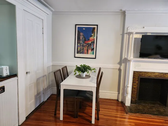 Lefferts Garden Suite Picture 1