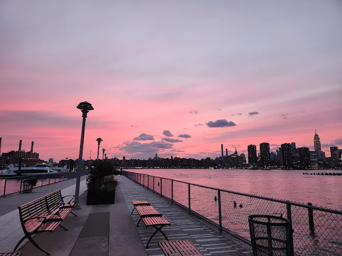 Greenpoint Public Park Picture 6