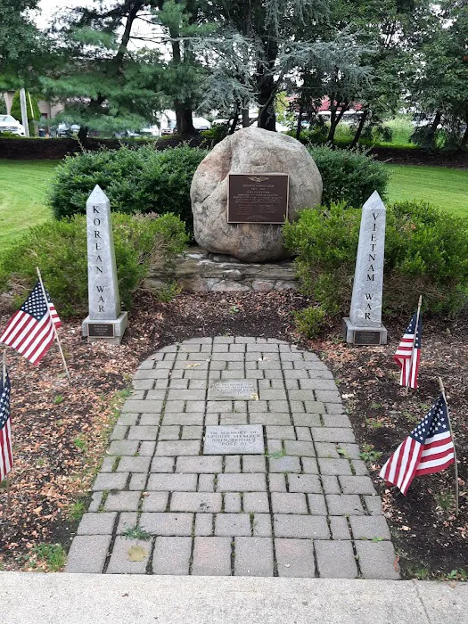 Veterans Monument Park Picture 3