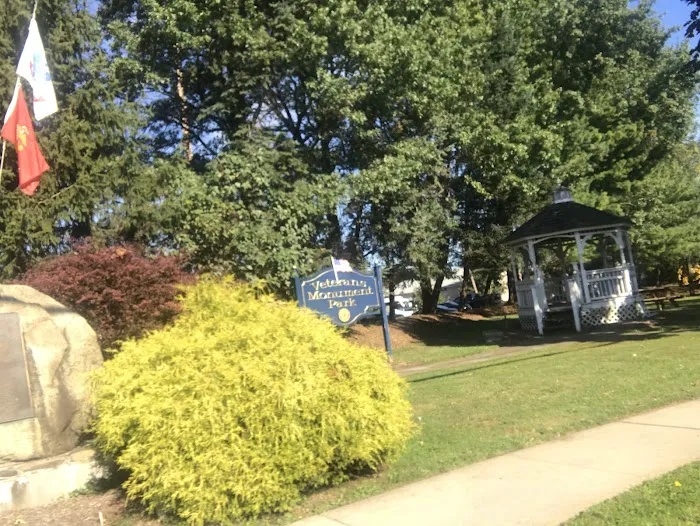 veterans park Picture 2