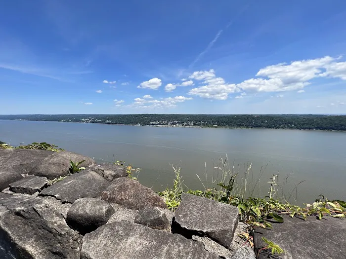 Giant Stairs Palisades Picture 1