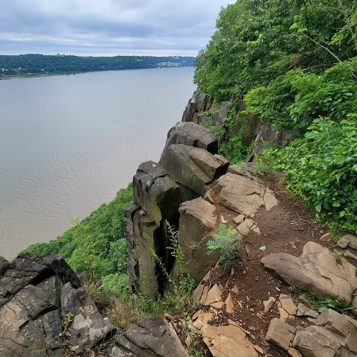 Giant Stairs Palisades Picture 8