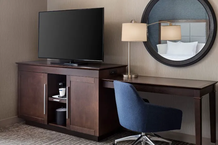Hampton Inn & Suites Teaneck Glenpointe Picture 7