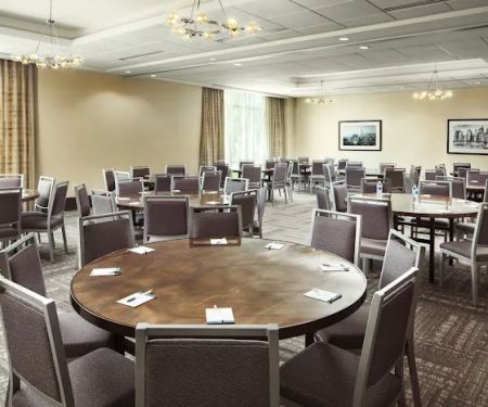 Homewood Suites by Hilton Teaneck Glenpointe