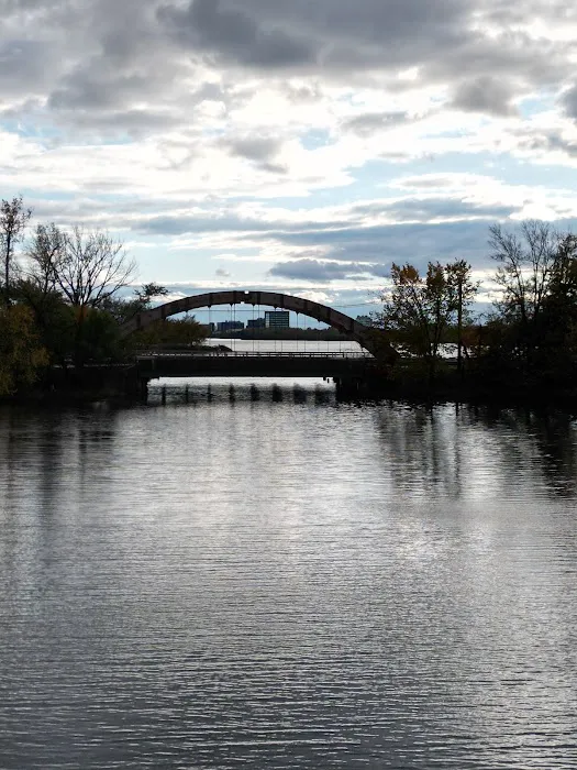Overpeck Park Kayak Center Picture 3