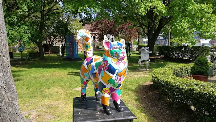 The Erika and David Boyd Sculpture Garden Picture 8