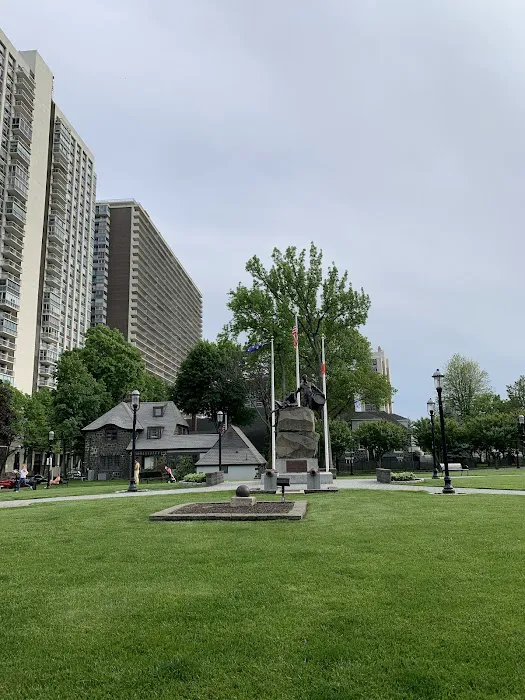 Monument Park Picture 4