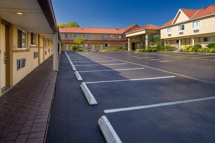 Skyview Motel Picture 5