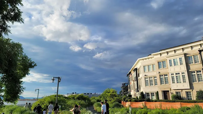 Scenic Hudson RiverWalk Park at Tarrytown Picture 10
