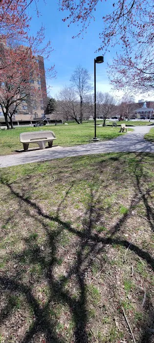 Sarah Michaels Park Picture 6