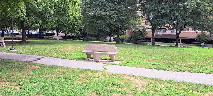 Sarah Michaels Park Picture 9