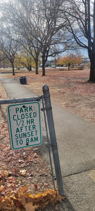 Sarah Michaels Park Picture 2
