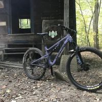 White MTB DH Trail ico