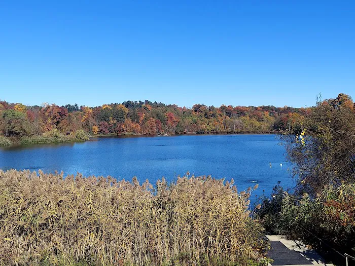 Tarrytown Lakes Park Picture 2
