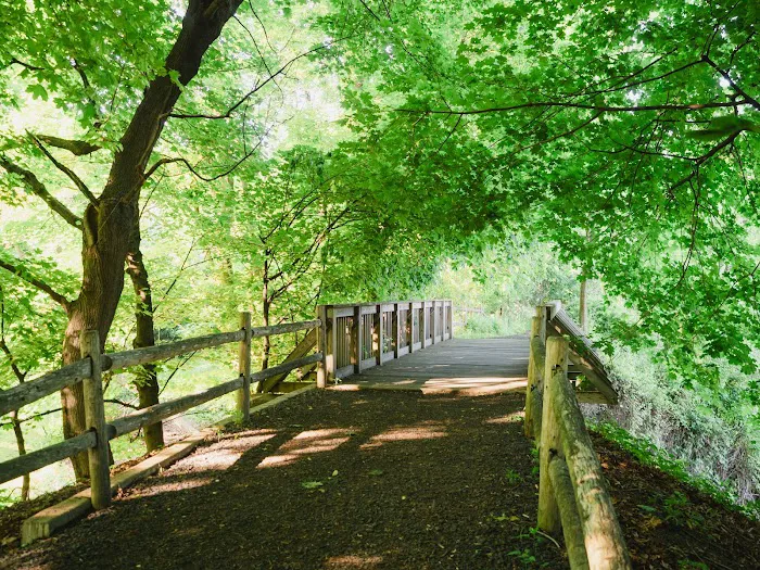 Tarrytown Lakes Park Picture 4