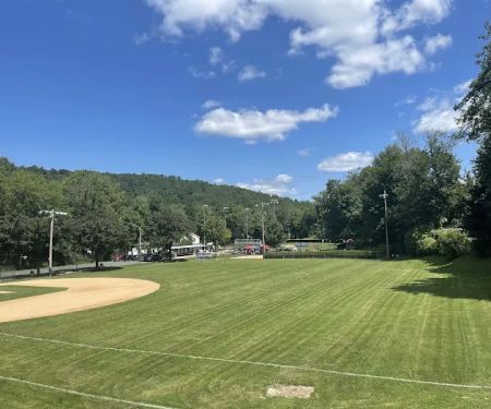 Broadway Field