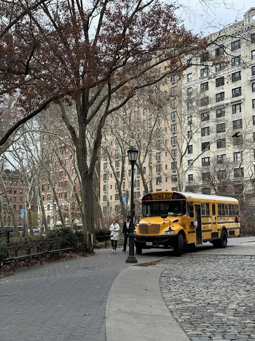 200 Central Prk W Picture 8