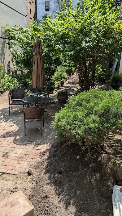La Perla Garden Picture 7