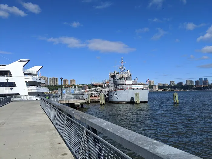 West Harlem Piers Picture 5