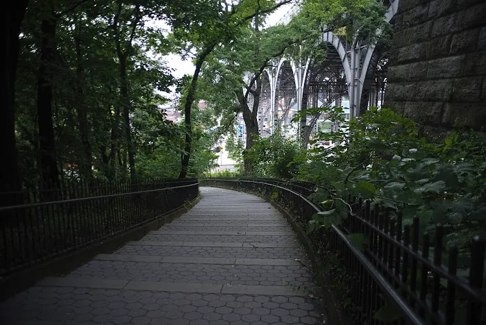 St. Clair Stairs Picture 8