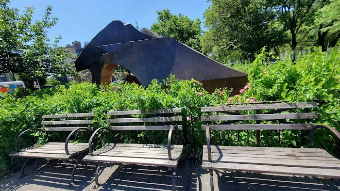Roosevelt Triangle Picture 6