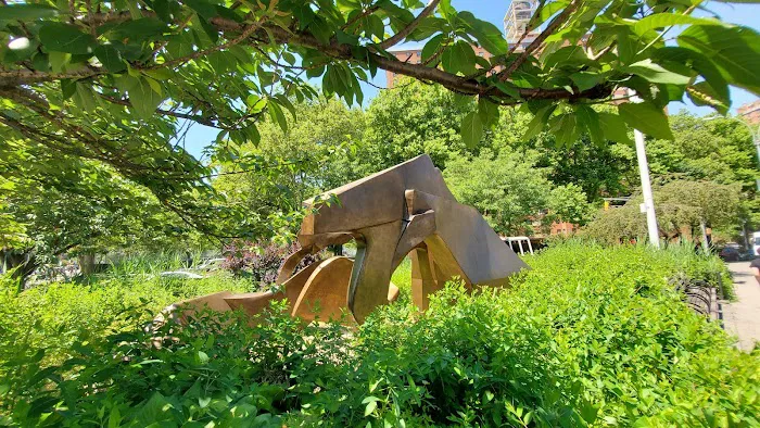 Roosevelt Triangle Picture 8