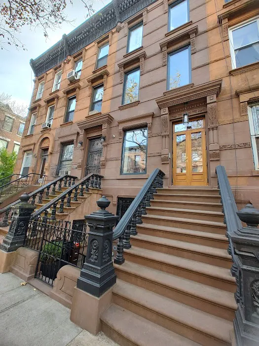 Harlem Grand Picture 5