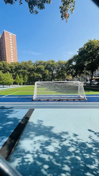 Playground One Twenty Five CXXV Picture 2