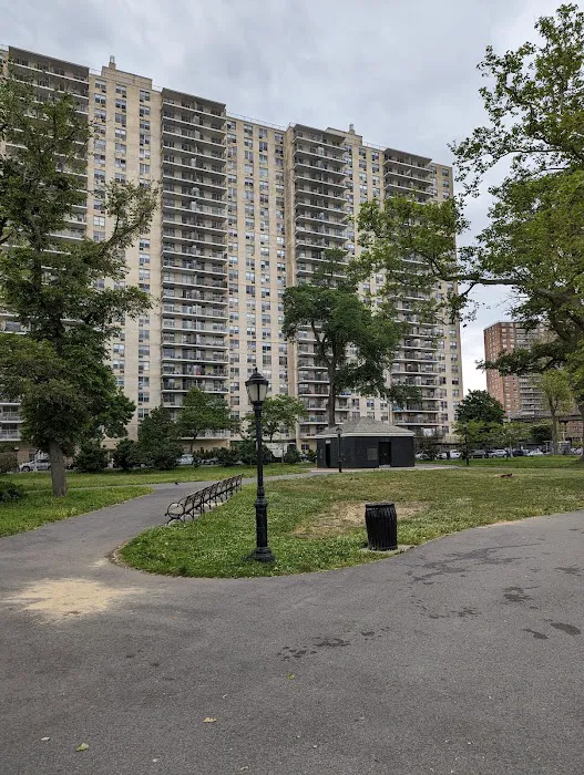 Asser Levy Park Picture 5