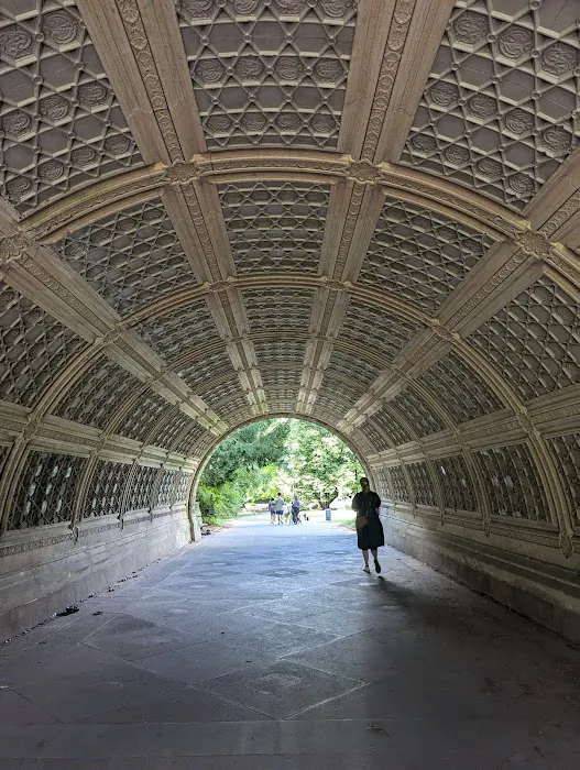 Concert Grove Pavilion Picture 5