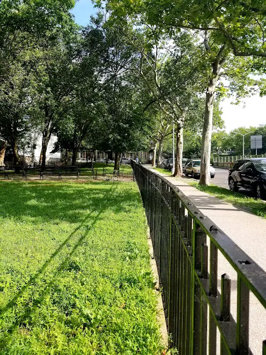 Seeley Park Picture 10