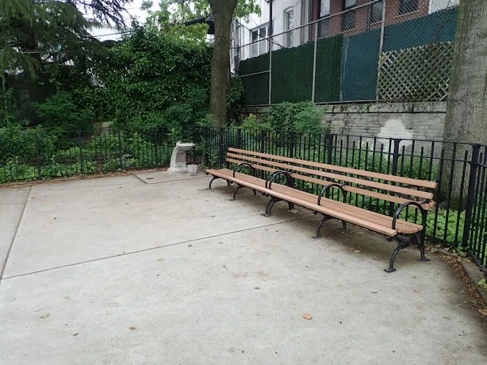 Seeley Park Picture 8
