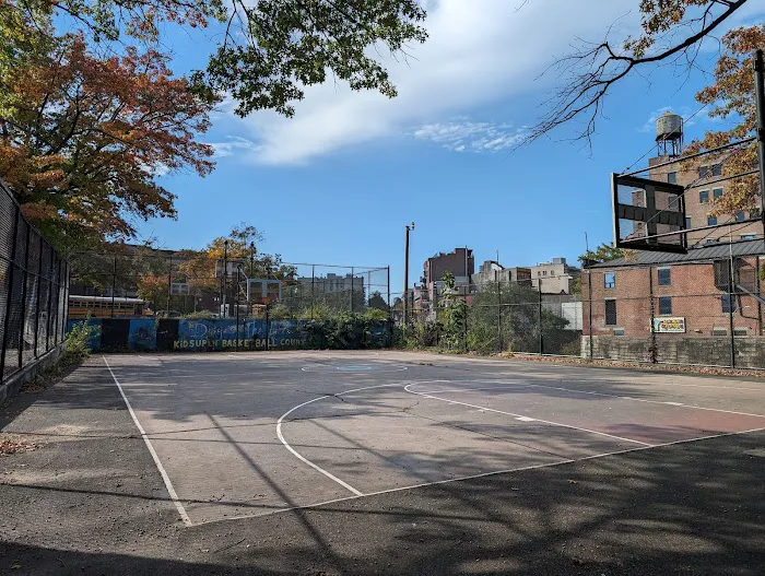 Rodney Park South Picture 8