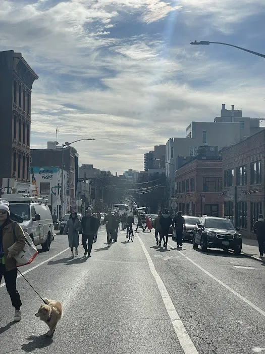 Berry Open Street Picture 1